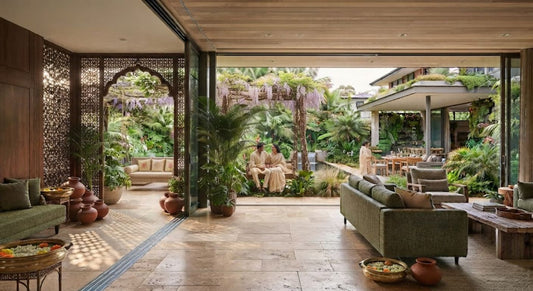 Designing a Seamless Indoor-Outdoor Green Living Space